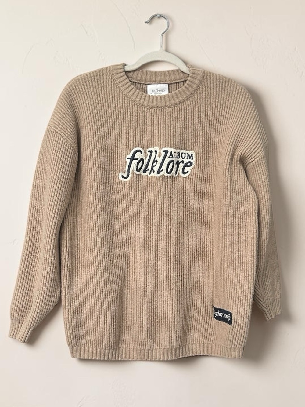 Taylor Swift Folklore Album Chenille Patch Knit Chunky Crewneck Sweater Medium